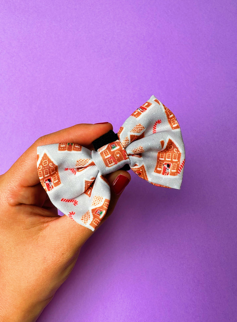 Bow Tie - Christmas gingerbread candy cane